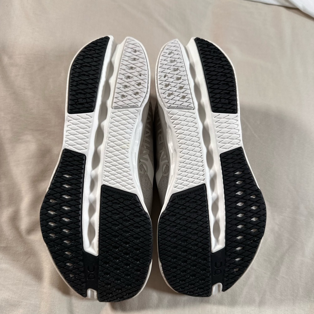On Cloudsurfer Fog/Ivory WOMEN'S ON CLOUDSURFER NEXT RUNNING SHOES 9W - Picture 11 of 13